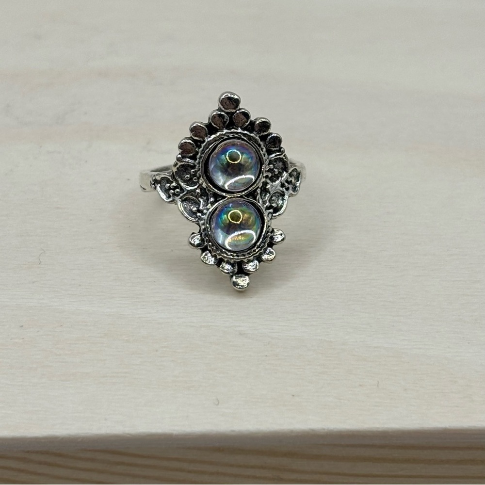 Boho Ring Silver Tone Iridescent Orb Cabochon Bali Size 7.5 - Picture 3 of 6